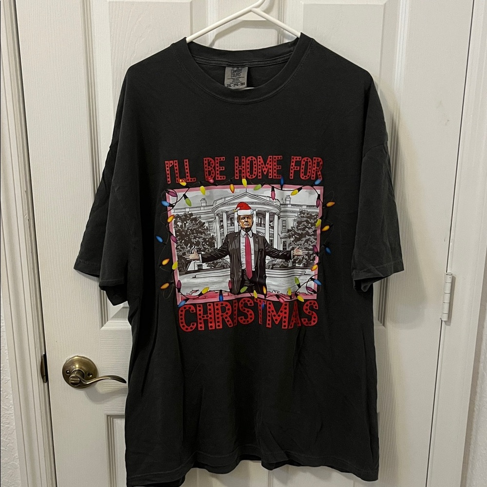 Comfort Colors Gray Trump I’ll be home for Christmas T-shirt